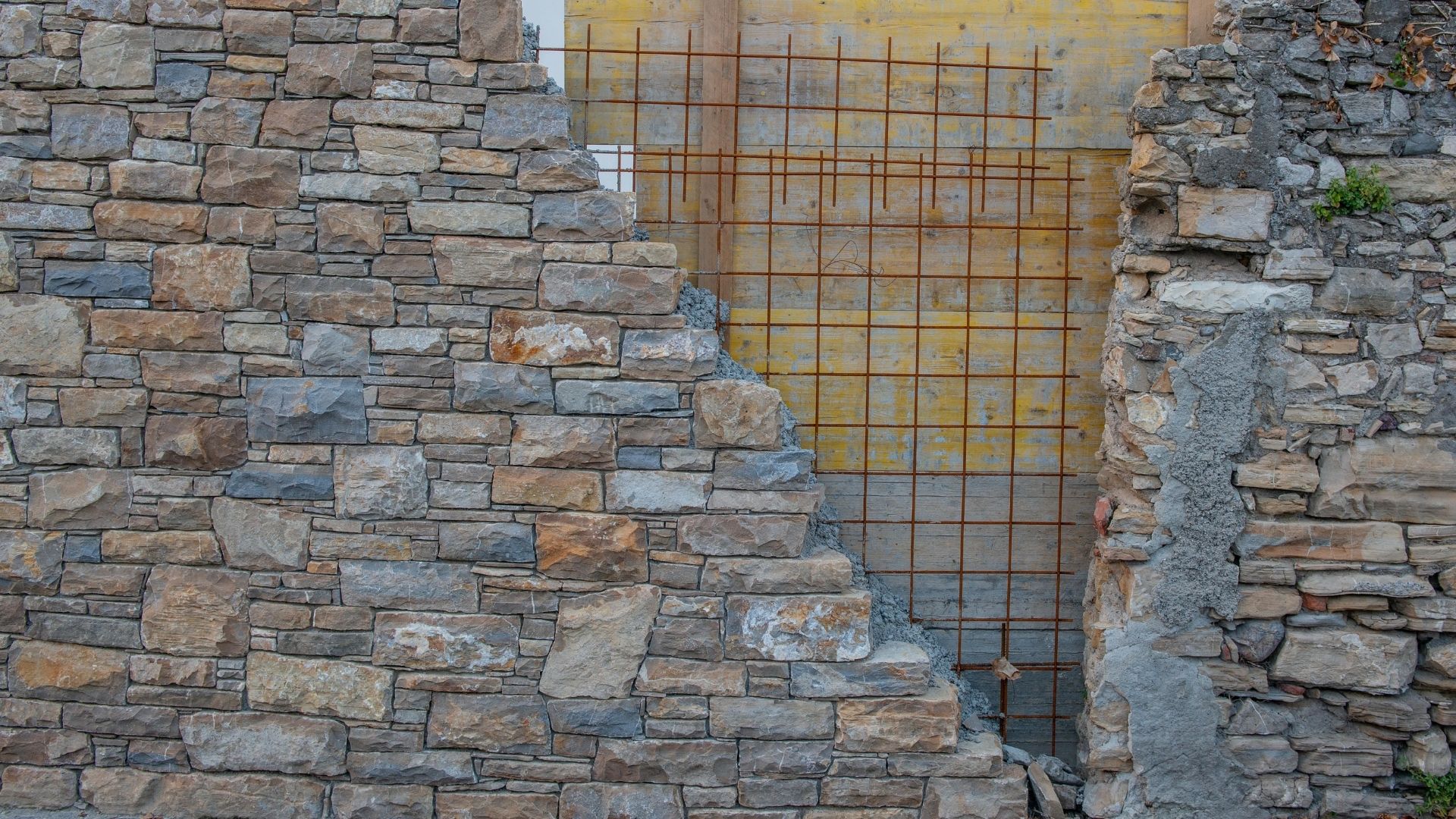 Rénovation d'un mur en pierres