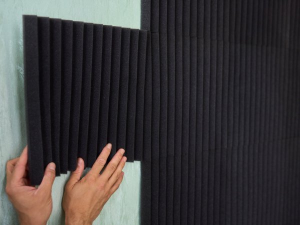 Améliorer l'acoustique : 6 solutions simples et efficaces